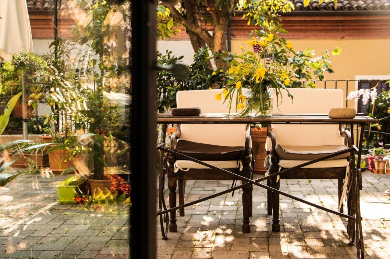L'Aromatario Bed & Breakfast Neive Exterior foto