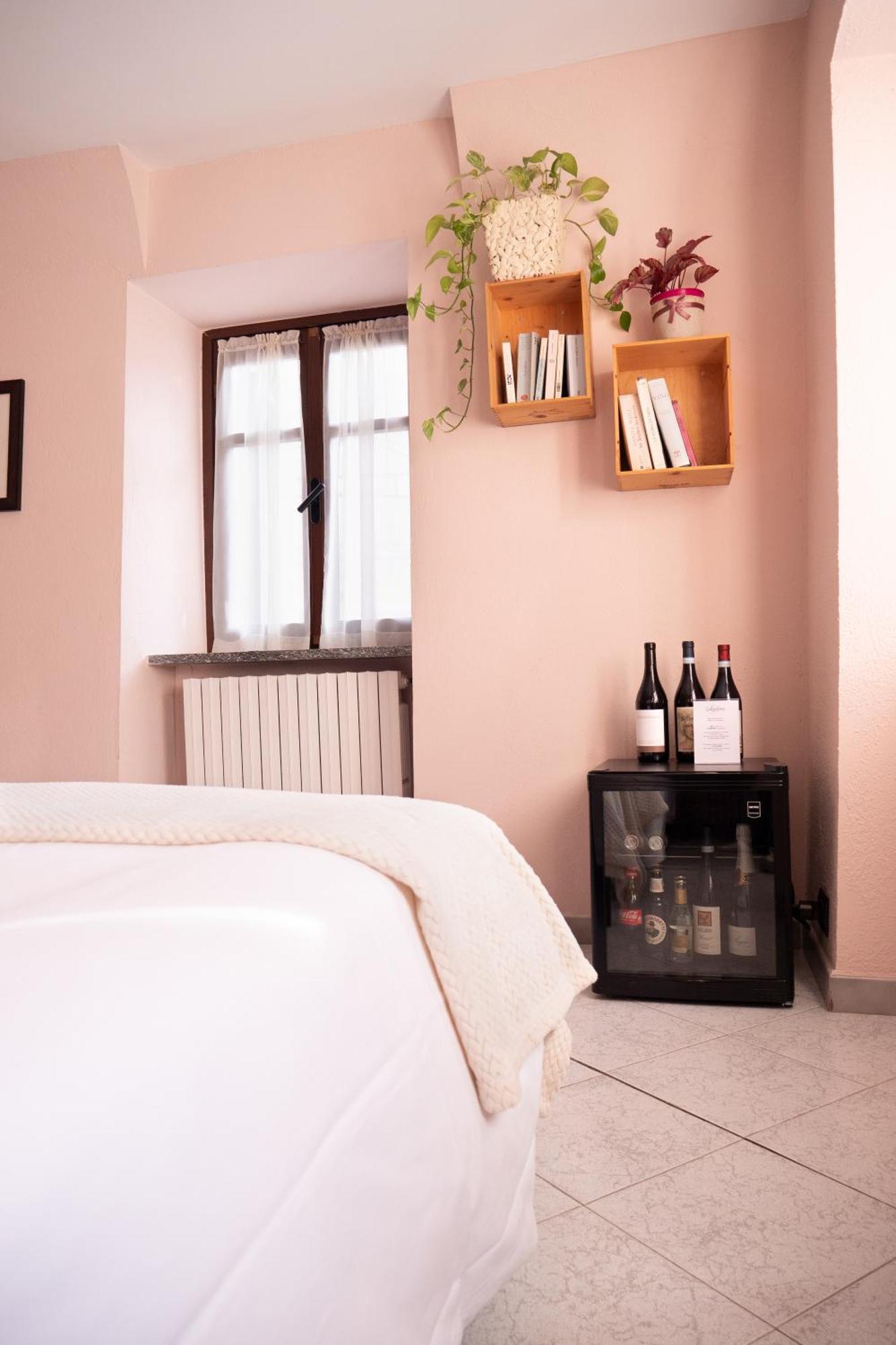 L'Aromatario Bed & Breakfast Neive Exterior foto